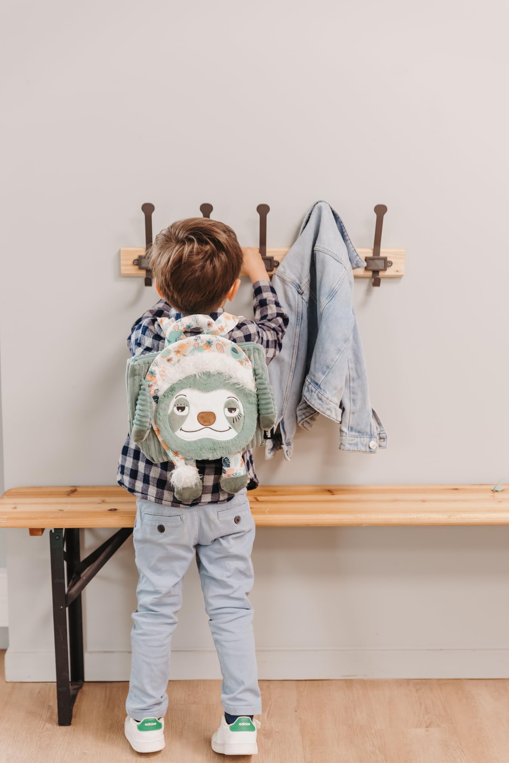 Les Déglingos - Sac à Dos velours - Chillos le paresseux - Ultra Doux - Peluche - Sac crèche ou nounou - Convient dès 18 mois - Cadeau bébé - Vert