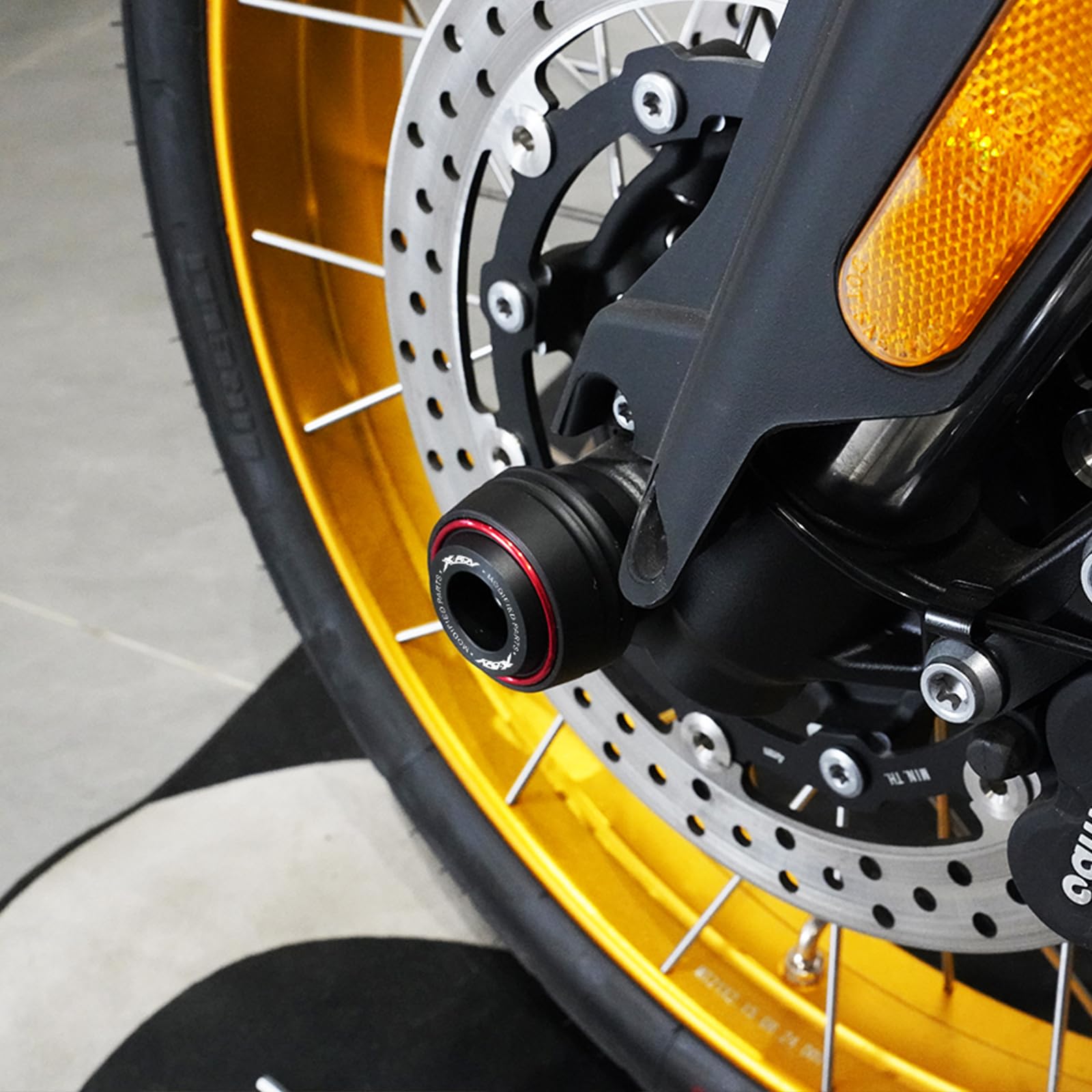Für X ADV XADV 750 XADV750 2019-2023 2024 2025 2026 Forza750 2025 NSS750 Zubehör Motorrad Hinterrad Vorderachse Gabel Schutz Sturzpads Fallschutz Dekorative Achsabdeckungen (Rot)