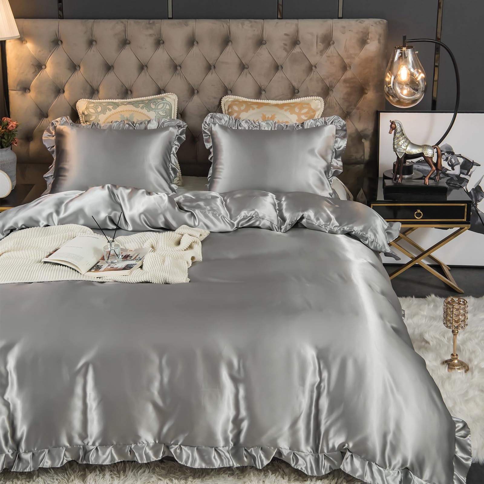 Housse de couette en satin de soie Herside gris pour un lit super king size somptueux