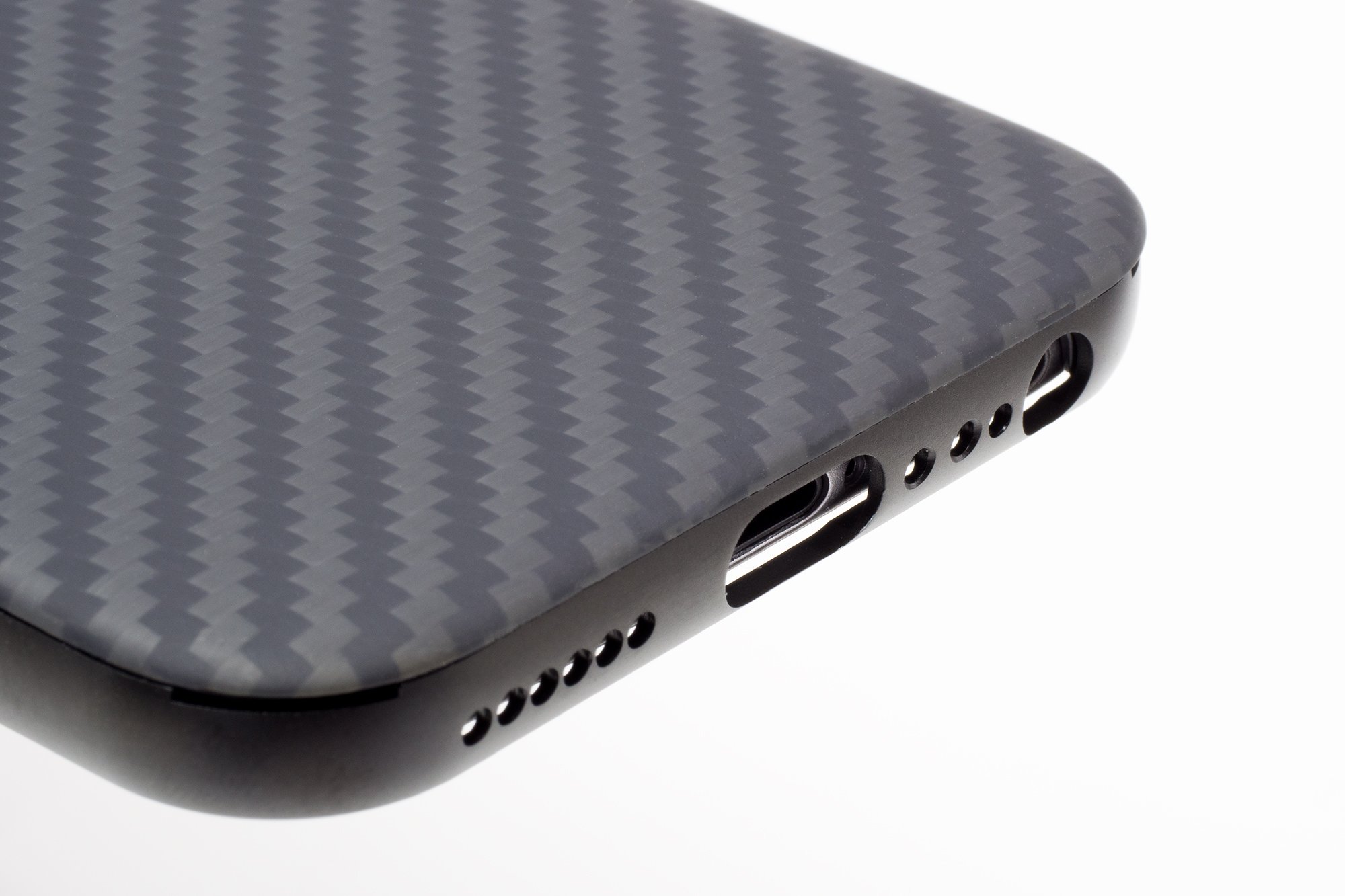 Amazon.co.jp: 【Deff】iPhone 6, 6 Plusを美しく保護をするアルミ