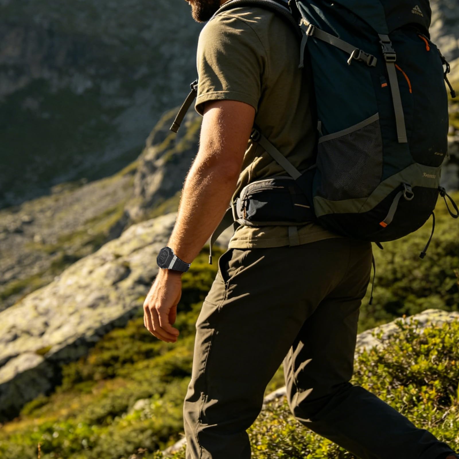 Montre de sport numérique pour homme - Résistante à l'eau - Lecture facile avec grand écran, chronomètre, alarme et batterie de 18 mois