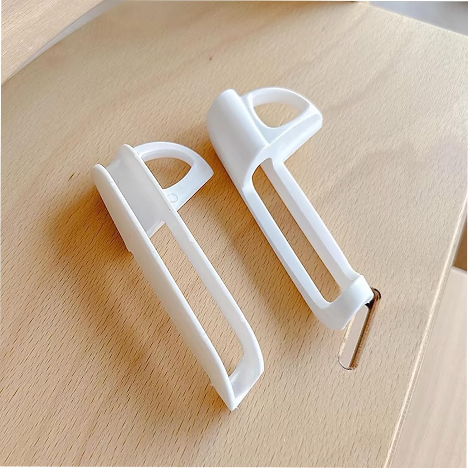 1 Pair Highchair Seat Belt Buckles Fasteners Secure Locking Mechanism Design Ergonomic Mount Chair Clip