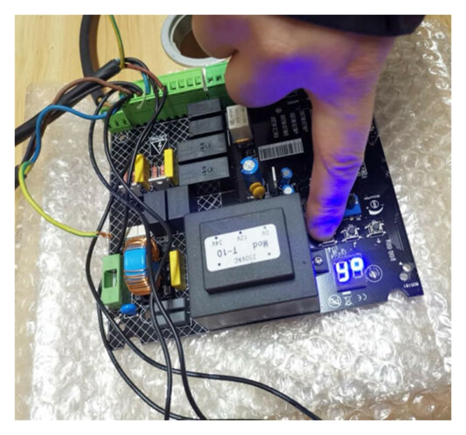 Napęd do bram przesuwnych, Automatyczna tablica kontrolna z podwójną bramą Płytka LED PCB do otwierania podwójnej bramy skrzydłowej z ładnym em(1 board and 3 remote)