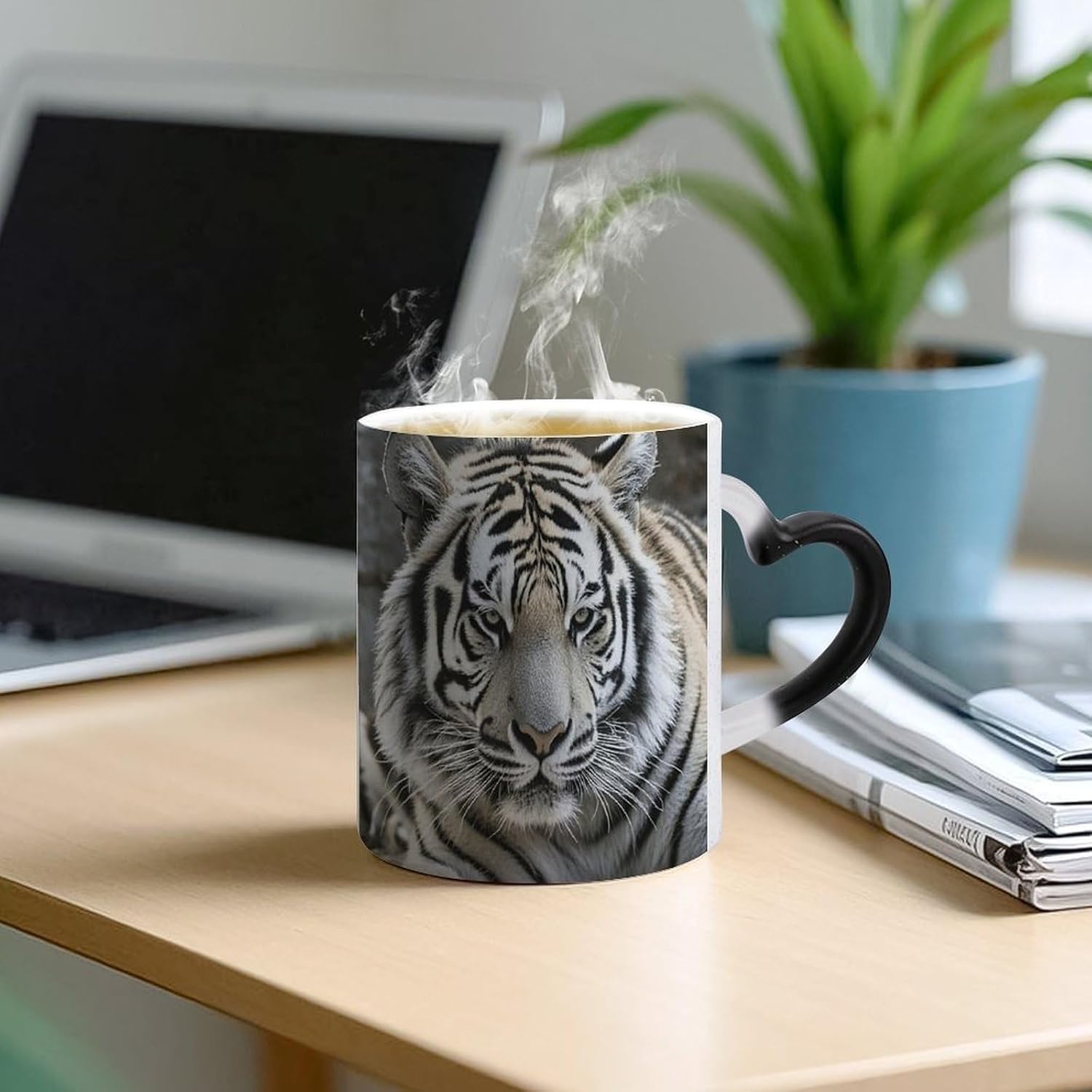 Black And White Tiger Color Changing Mug Heart-Shaped Handle Mugs Fashionable Tea Cup Coffee Cup Popular Tumbler And Cups For Office Workers Mug & Unique Gift Giving Teacup image 5