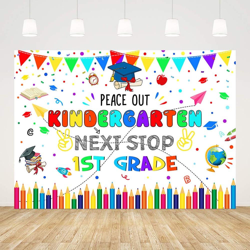 AIBIIN 7x5ft Kindergarten Graduate Backdrop Peace Out Kindergarten Next Stop 1st Grade Photography Background White Congrats Kindergarten Graduation Class Of 2025 Party Decorations Photo Studio Props