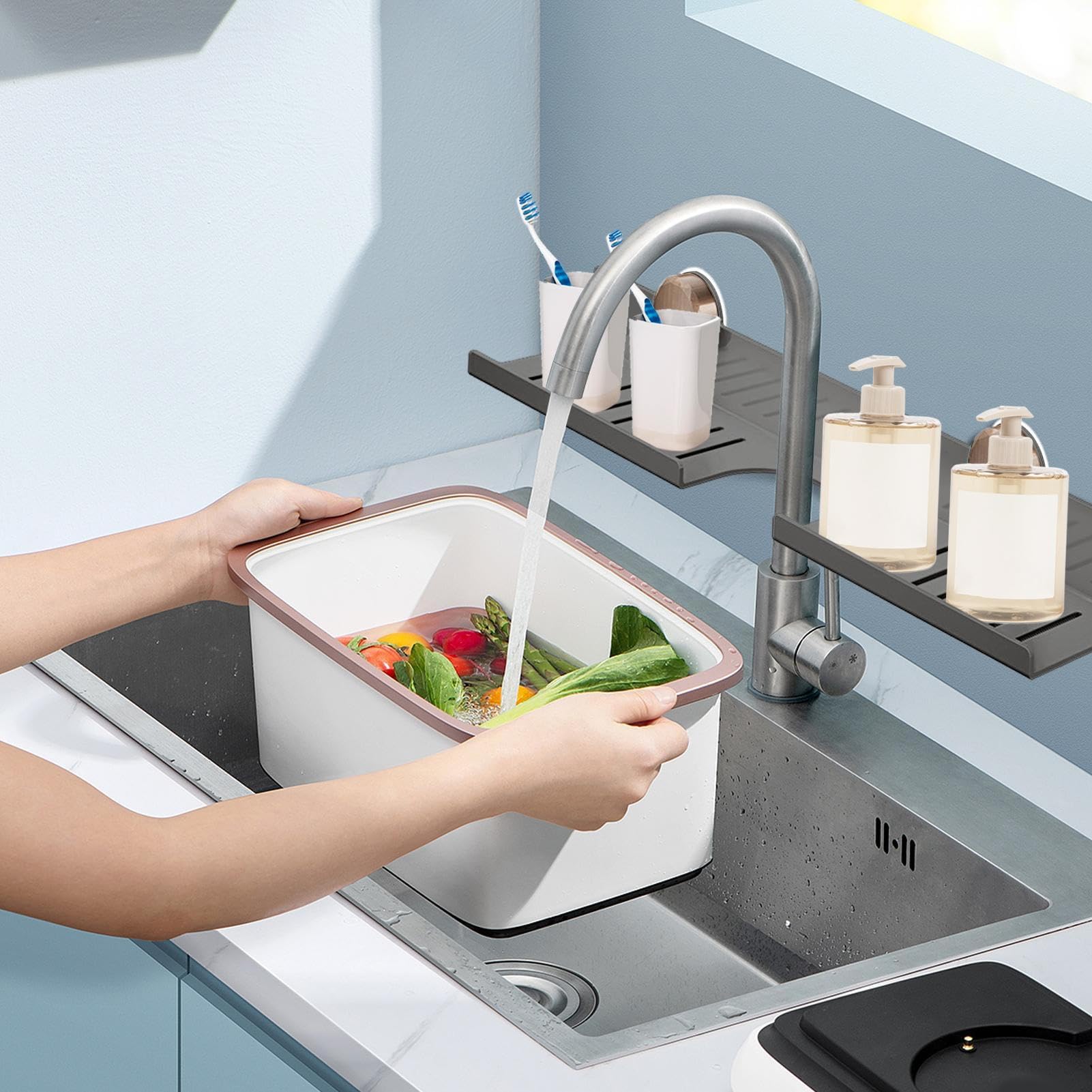 Estante de baño montado en la pared con grifo, soporte de exhibición de acero al carbono para perfume, baño, cocina, solución de almacenamiento elegante y funcional para hogares modernos