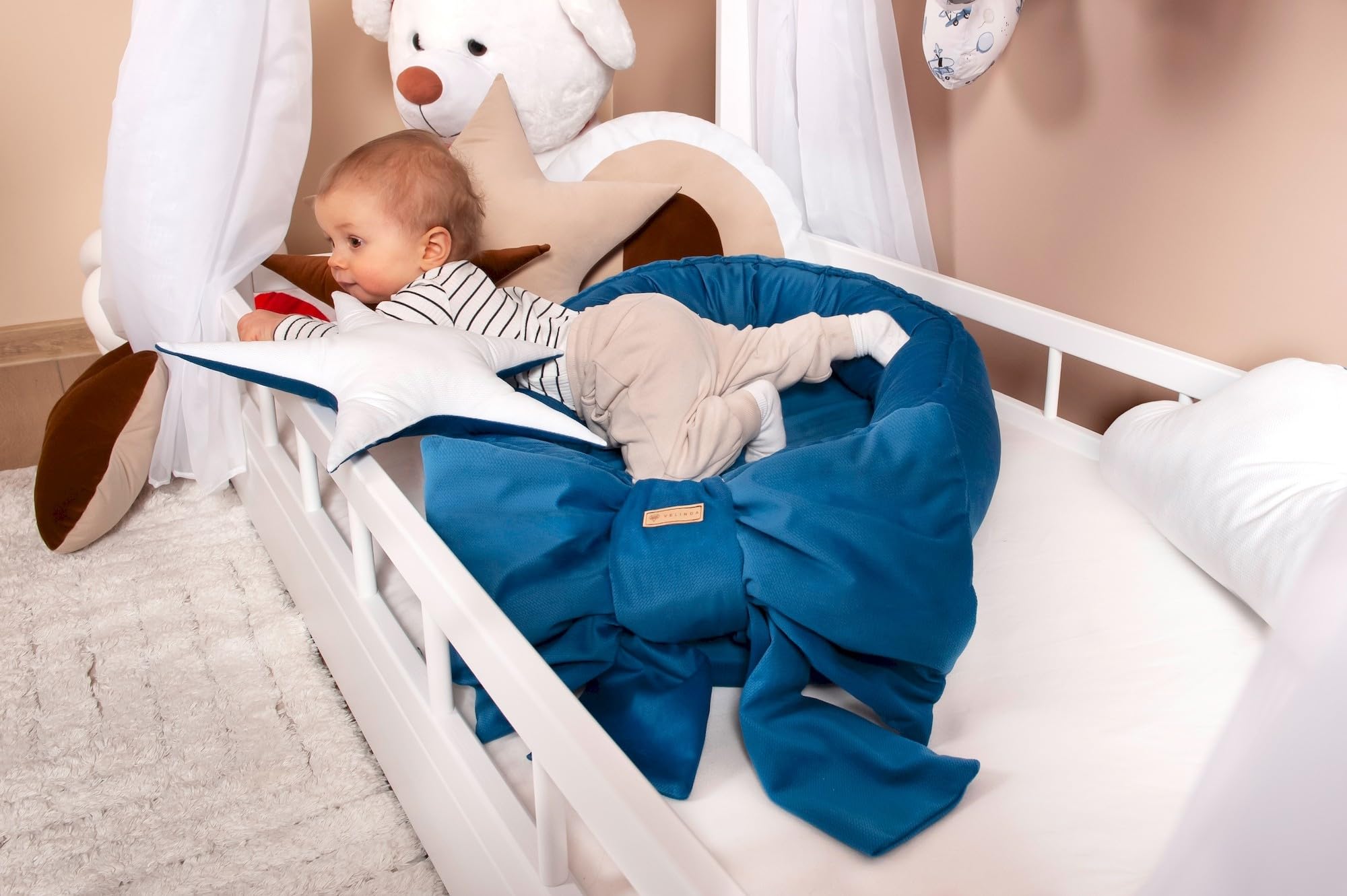 Cocon bébé avec nœud décoratif, réducteur de lit, nid bébé, douillet (couleur: rose clair)