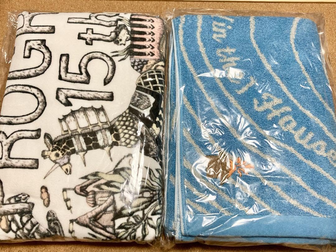 Amazon.co.jp: UNISON SQUARE GARDEN バスタオル 2枚 15th 等高線 : ホビー Amazon.co.jp: UNISON SQUARE GARDEN バスタオル 2枚 15th 等高線 : ホビー