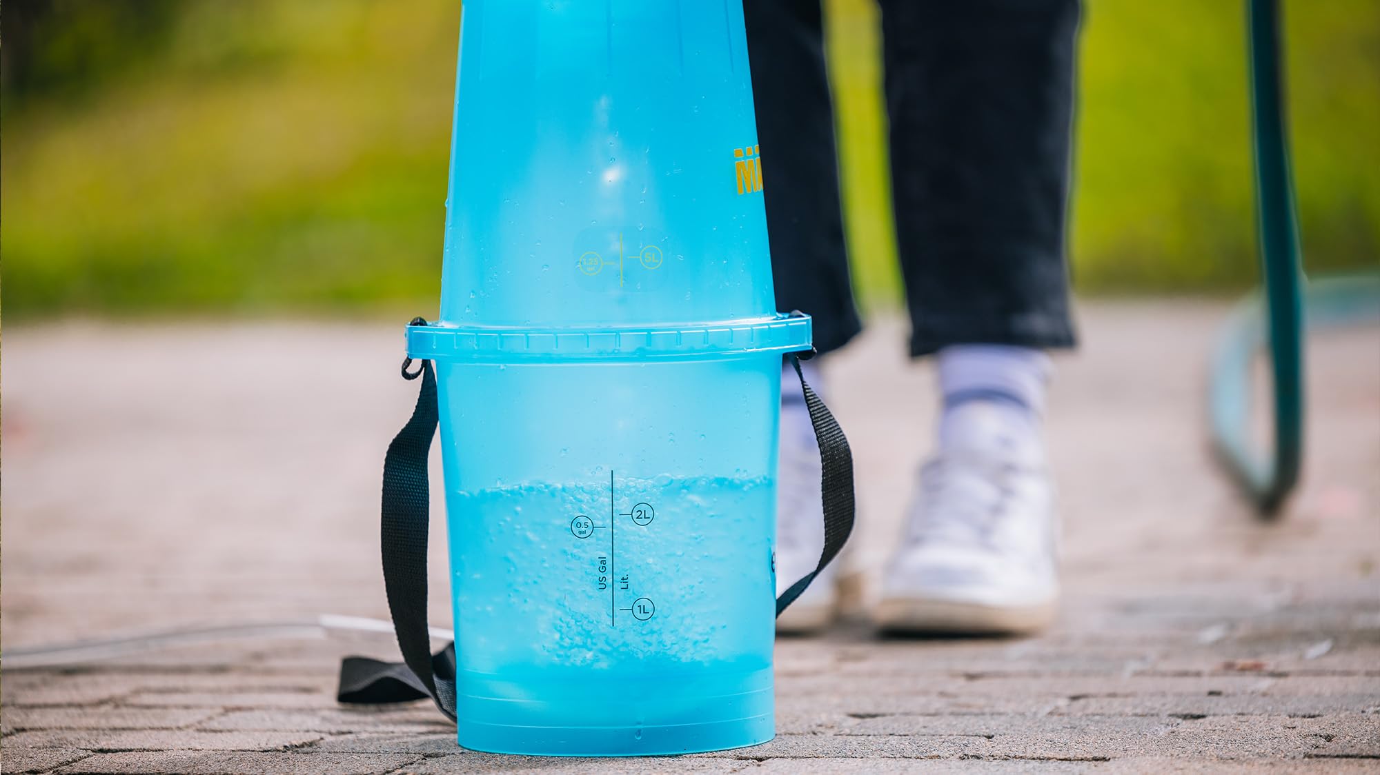 Matabi e7 Easy - Spruzzatore Elettrico per Giardino e Orto - Batteria Li-Ion USB-C - Autonomia 20L - Sistema Sicuro - Cinghie Regolabili - Serbatoio Traslucido - Facile da Usare - Fatto in UE