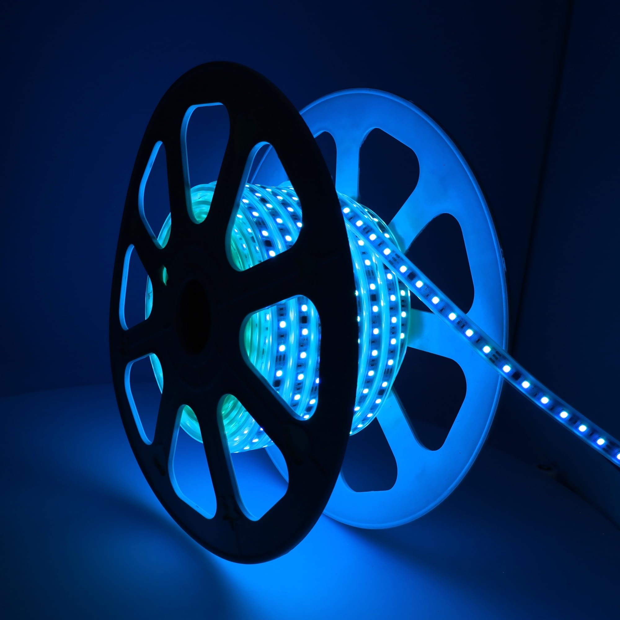Jandei - Kit Tira Led 10metros 24Vdc RGBIC con Controlador 220Vac y Mando, 600 Leds. IP65 Ideal Exteriores