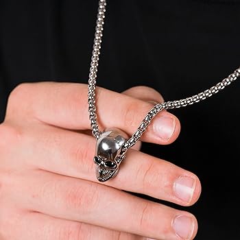 Amazon | HAQUIL スカルヘッドペンダントネックレス スカル
