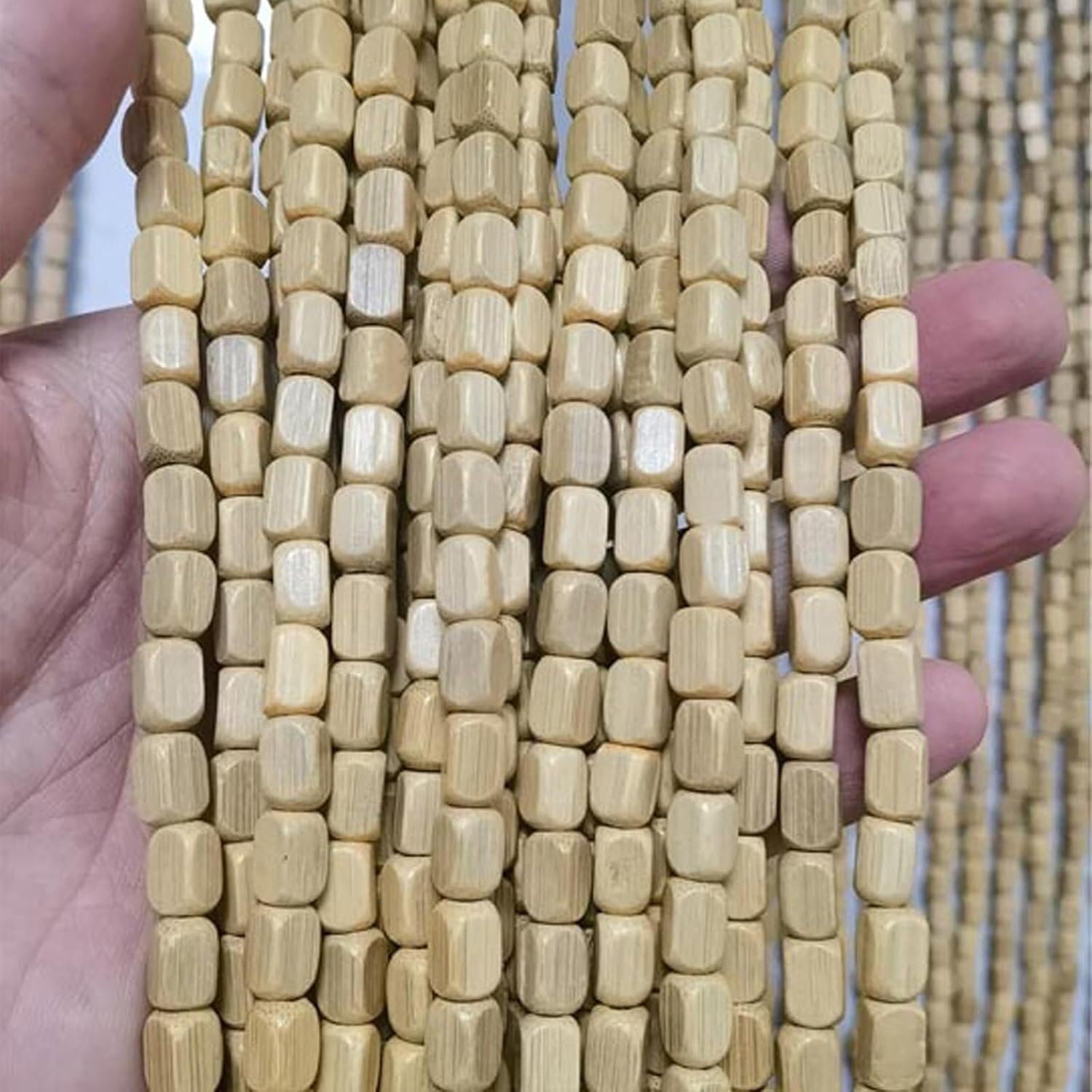 Rideau de perles suspendu en bois noble 60 brins pour entrée raffinée