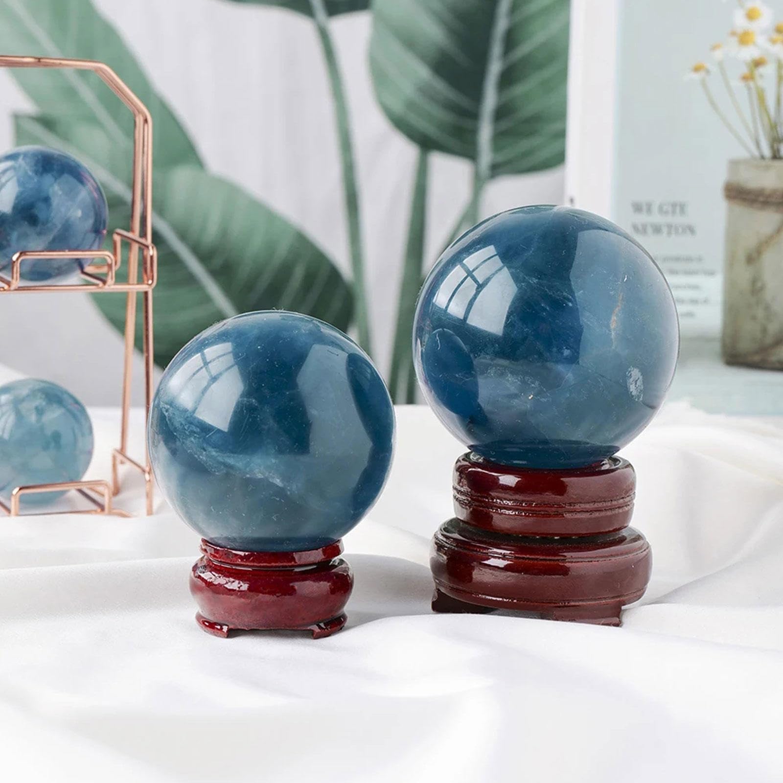 Amazon.com: NIBHZ 藍色螢石水晶球寶石球狀水晶飾品,適用於靈氣平衡