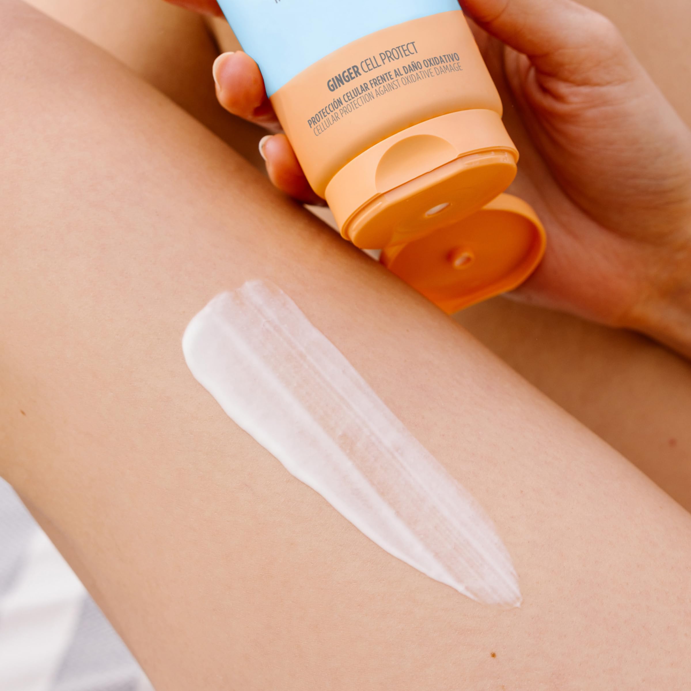 ISDIN Isdinceutics A.G.E Reverse Anti-ageing Facial Treatment