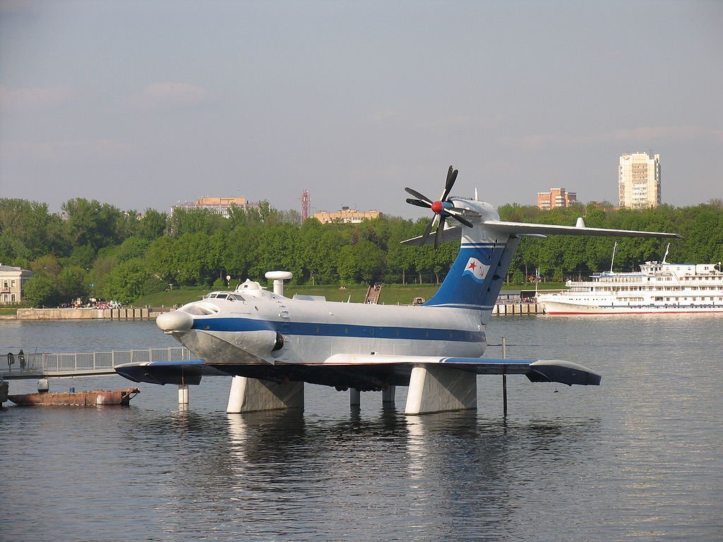 Zvezda 500787016-1:144 Ekranoplan A-90