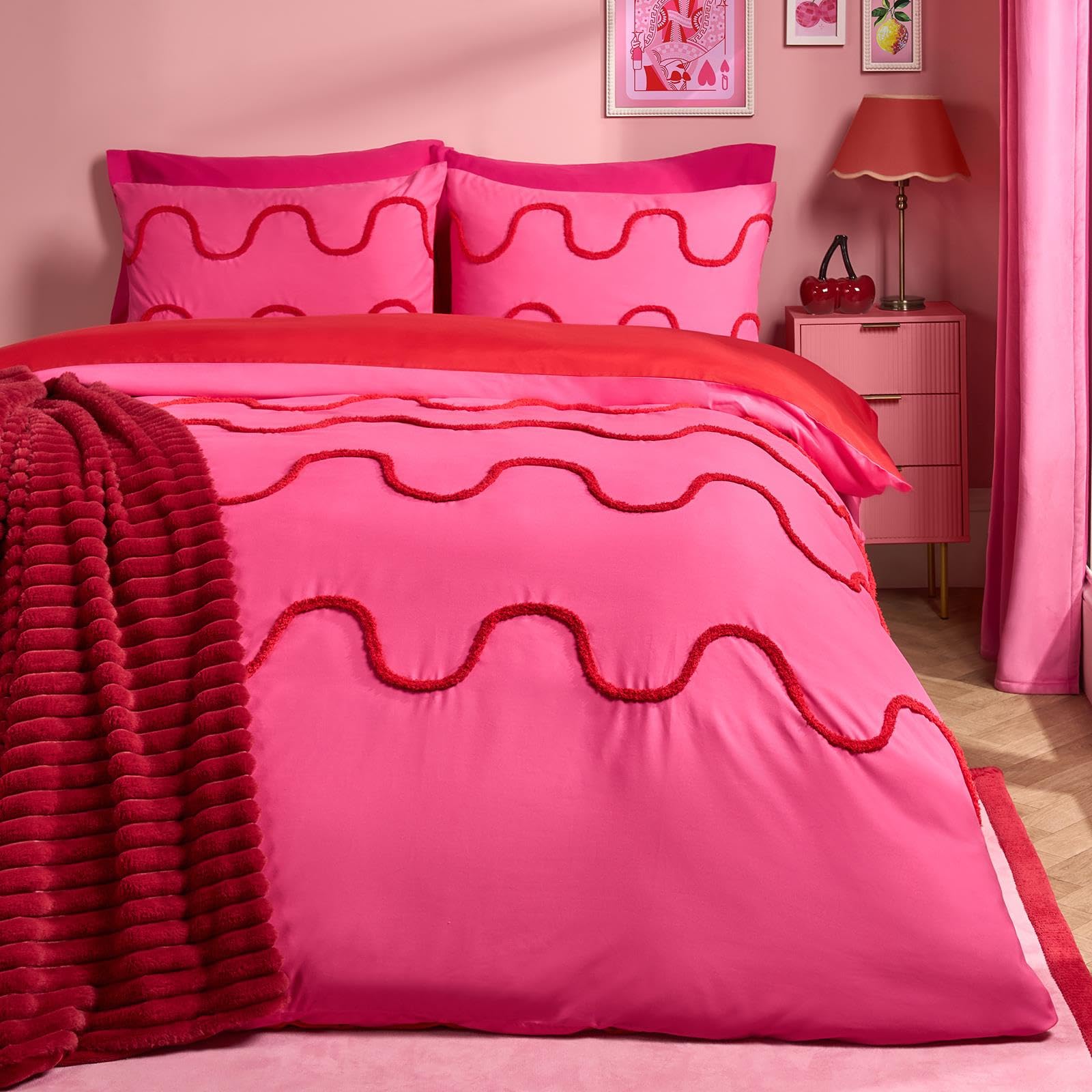 Ohs Women's Pink/Red King Size Duvet Cover Sets, Gifts For Super Soft Cosy Warm Modern Tufted Wave King Size Bedding Luxurious Comfy Duvet Cover Set With Matching Pillowcases,