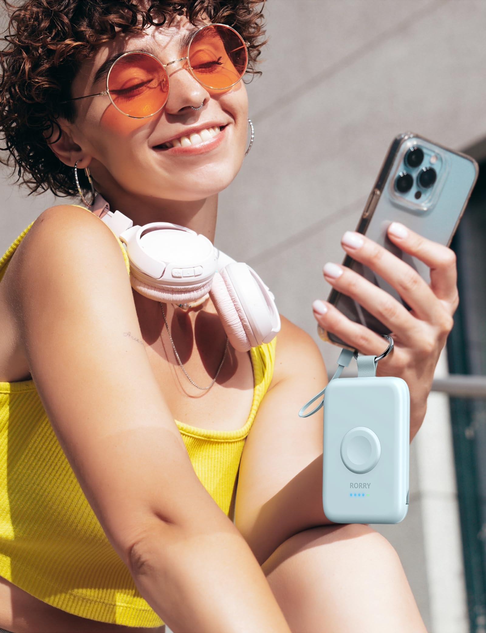 RORRY Power Bank, 10000mAh Powerbank Schnellladefunktion PD 20W mit Integriertem Kabel, Reise Portable Charger Externe Handyakkus für iPhone 17/16/15/14 and Apple Watch Ultra 11/10/9/8/7/SE, Weiß