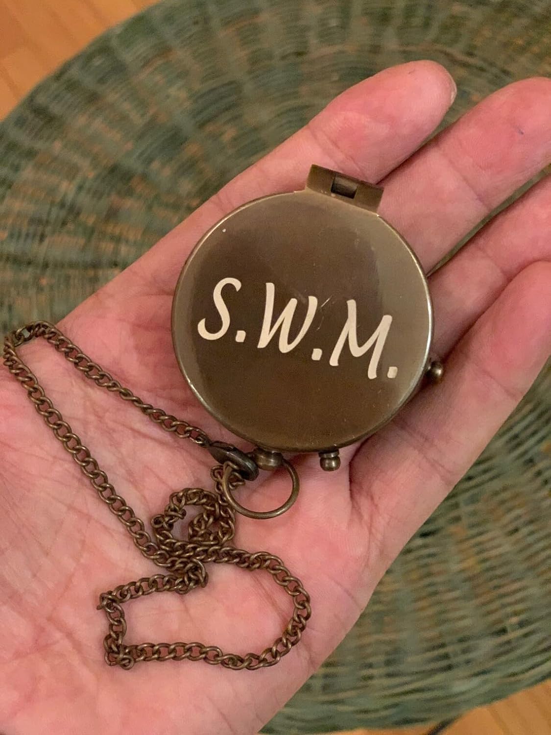 Personalized Brown Pocket Compass Chain with Wood Box Brass Nautical Birthday Gift for Your lovedones 1