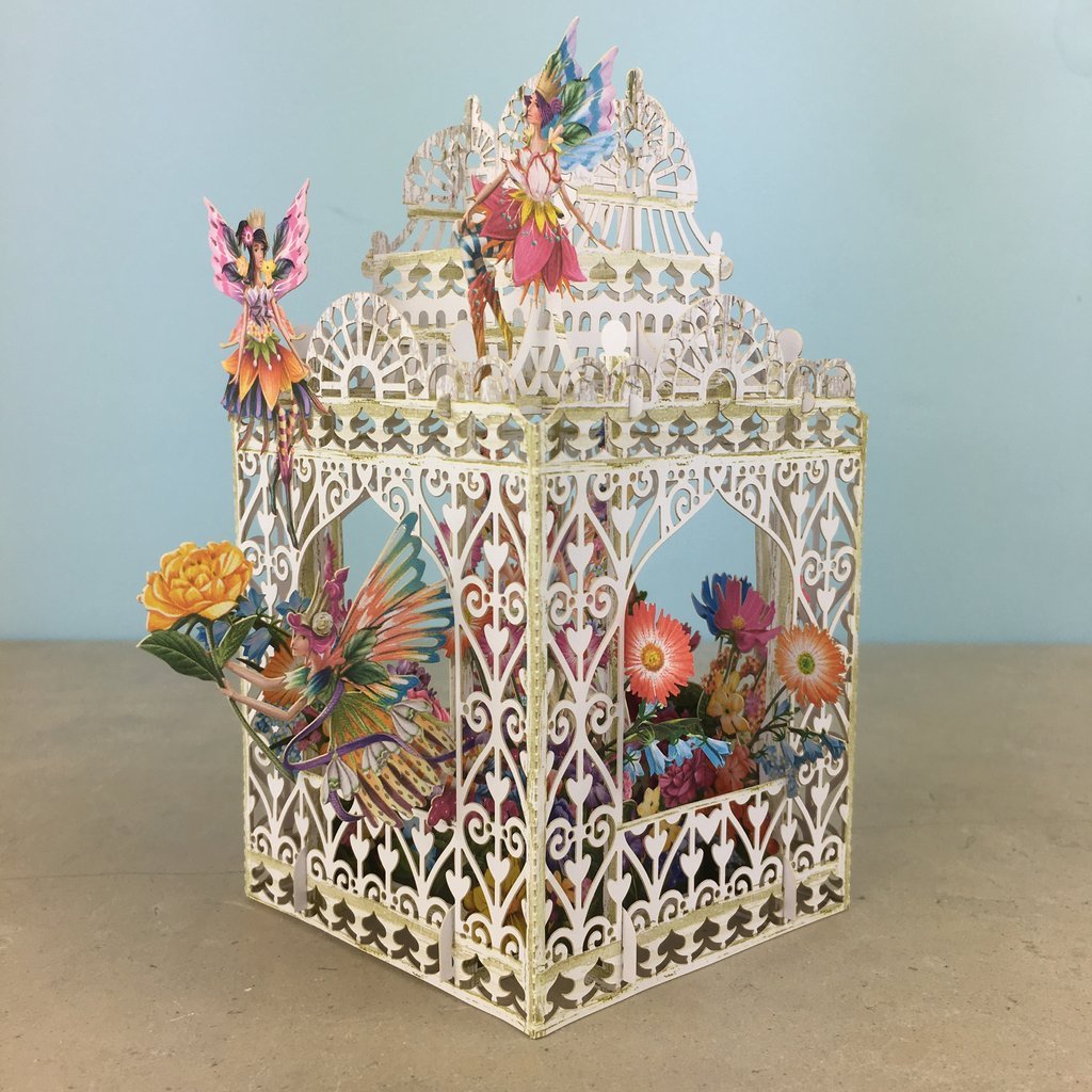 Tarjeta de felicitación 3D de Paper D'Art, con diseño de hadas y flores