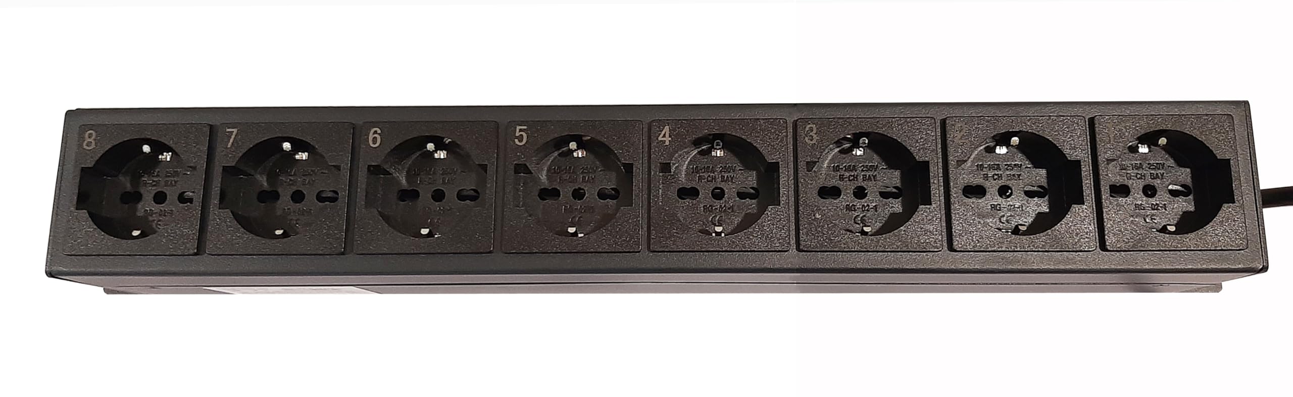 Techly Professional 367829 Multipresa a 8 Posti da Rack 19" con 8 Interruttori Luminosi 1,5U Nero