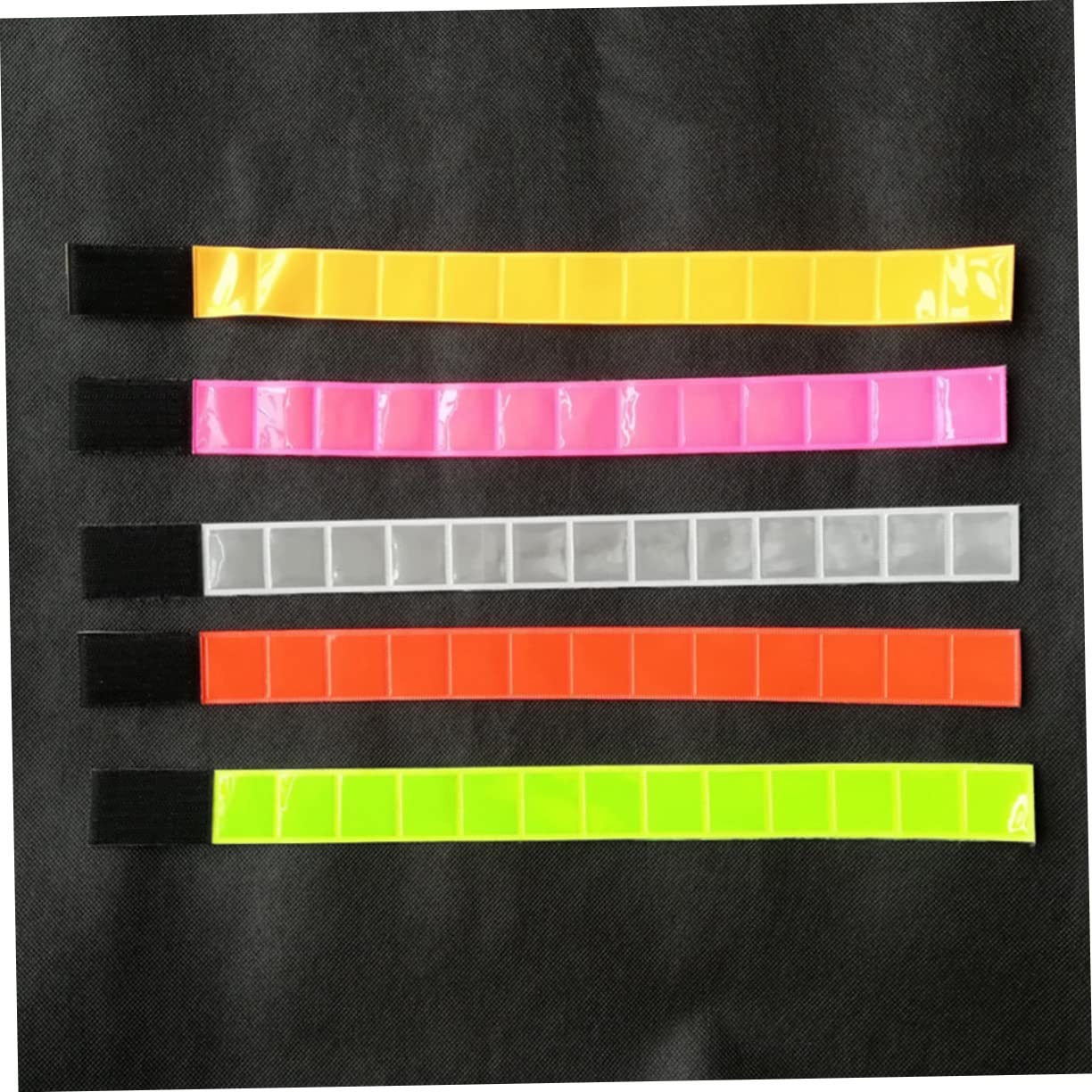 Kisangel Cinturino da Polso Riflettente Riflettori Braccialetti Uomini Coperture Bracciale da Passeggio Notturno Gruppo Musicale Fascia da Braccio Ingranaggio Riflessivo Gamba