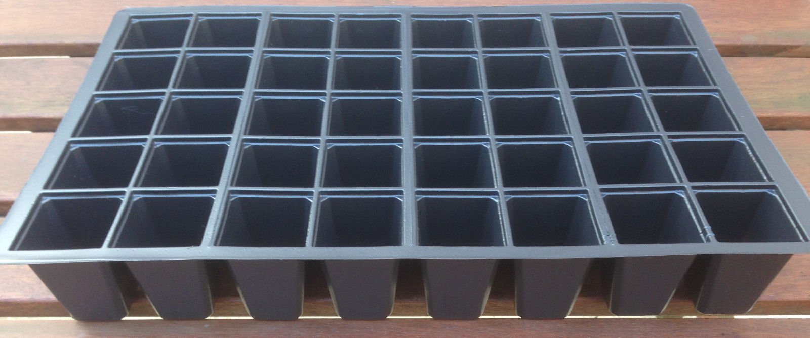 Viridis Hortus 40 Cell Insert Trays - 10 X 40 Cell Plug Plant Inserts For Seed Trays Vacapot V40