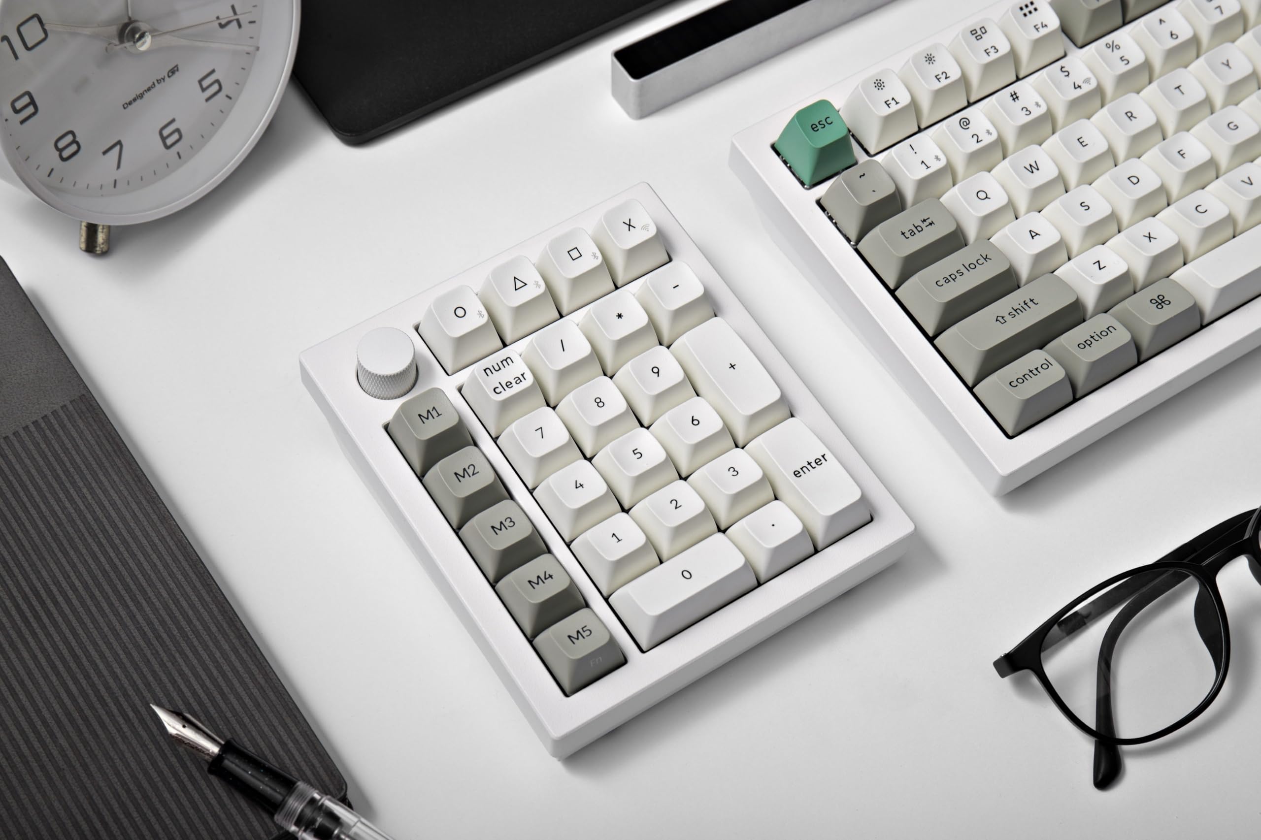 美品 Keychron Q0 Max QMK カスタム テンキー 赤軸 Amazon | 【国内正規品】Keychron Q0 Max QMKカスタム・テンキー、2.4