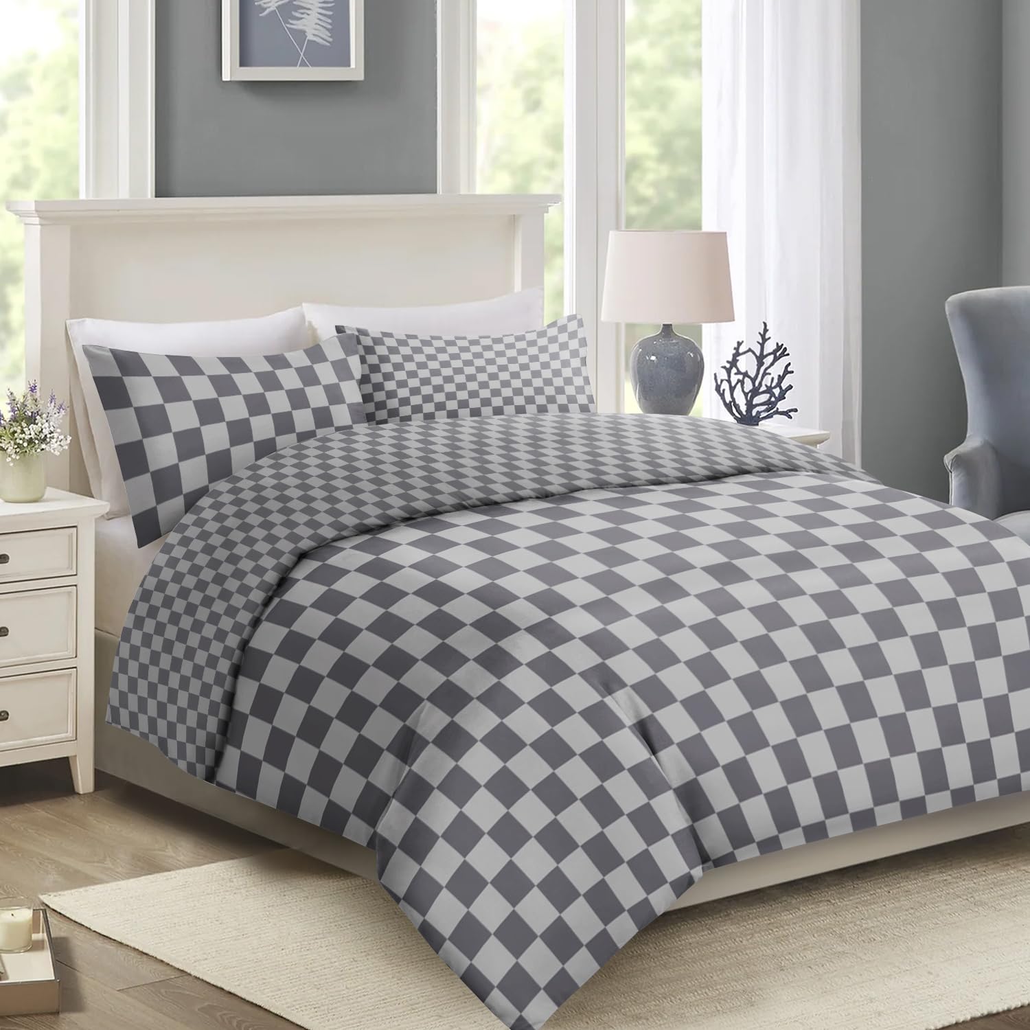 Imperial Rooms Double Duvet Set Reversible Printed Bedding Set Premium Brushed Microfiber Duvet Cover with Pillowcases (Chess 200x200 CM)