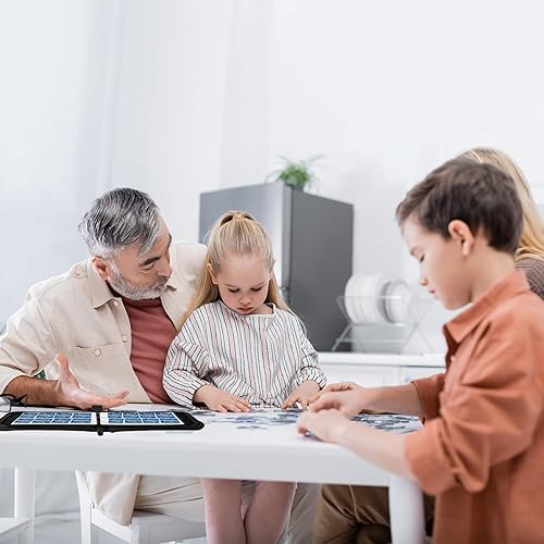 Miniatura 5 de Carpeta de tarjetas para tarjetas de Pokémon con 4 bolsillos, carpetas comerciales para juegos de cartas, funda de colección, se adapta a 440