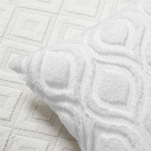 Miniatura 4 de BVEED Throw Pillow Covers 12x20 Inch Decorative Boho Pillow Covers Set of 2 Luxury Soft Plush Short Faux Wool Cushion Covers for Couch Sofa