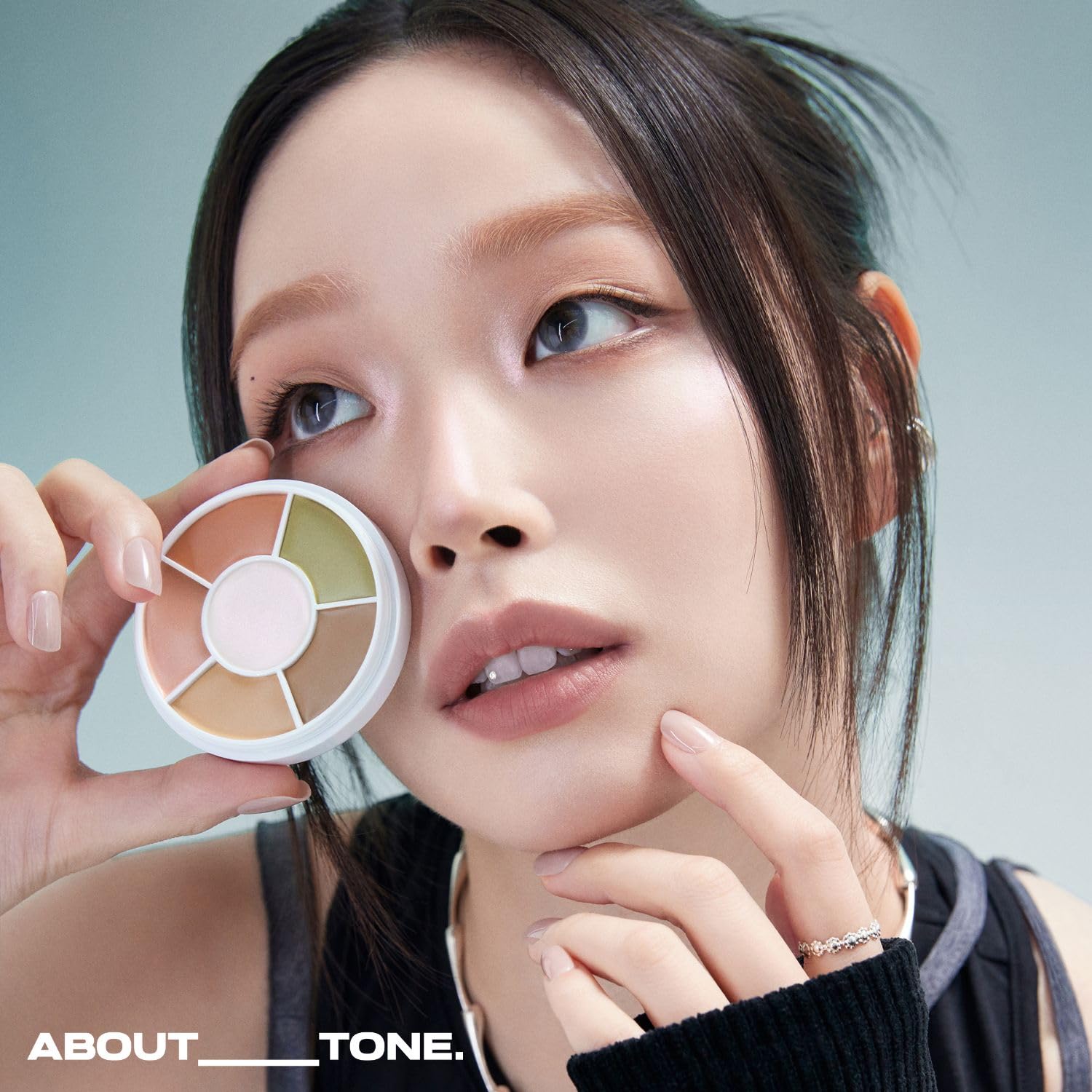 ABOUT TONE Designing Multi Palette All-In-One Palette Concealer Corrector Highlighter Contour Shading Shaping Buildable Blendable Longlasting High Adherence Full Coverage Dark Circles Blemish Redness - Image 2