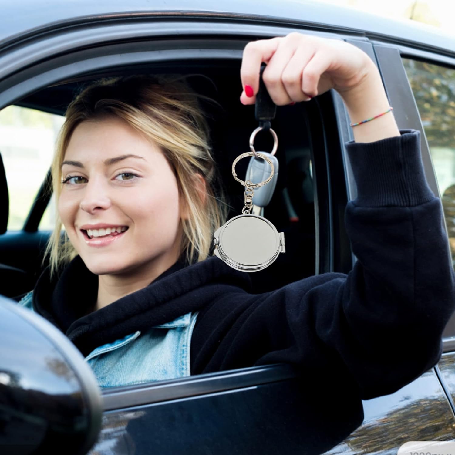 Round Mirror Compact Mirror Keychain 8pcs Portable Metal Folding Double-Sided Pocket Makeup Travel with Key Ring for Pockets Bags Wallets Travel Toiletries