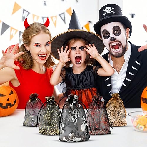 Miniatura 9 de Jexila 100 bolsas de organza de Halloween de 4 x 6, bolsas con cordón para golosinas, dulces de araña negra, bolsas de regalo de joyería para niños,