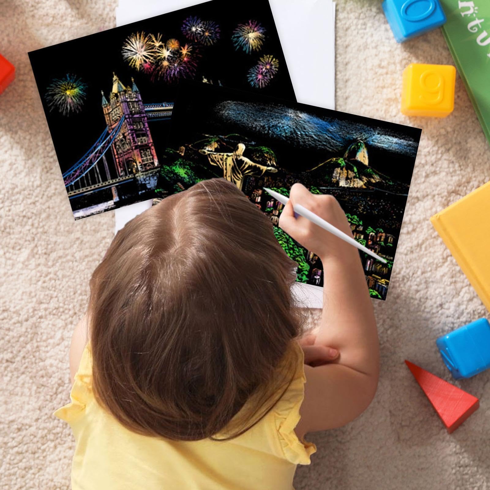 KiKiHong Kratzbilder Set 32 Blätter - Stadtnacht DIY Bastelset