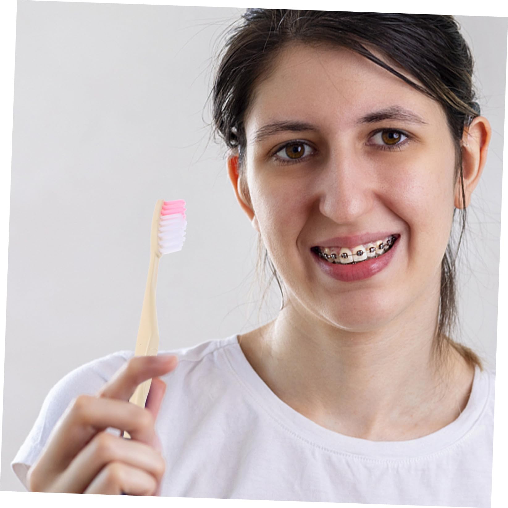 Set 100 Pezzi Spazzolini da Denti Monouso con Dentifricio, Spazzolino da Viaggio Usa e Getta Trasparente, Compatto e Igienico per Hotel, Campeggio e Viaggi Stile Stili multipli