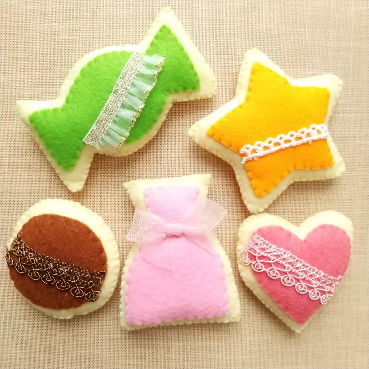 Amazon.co.jp: 可愛いフェルト アイシングクッキー おままごと 