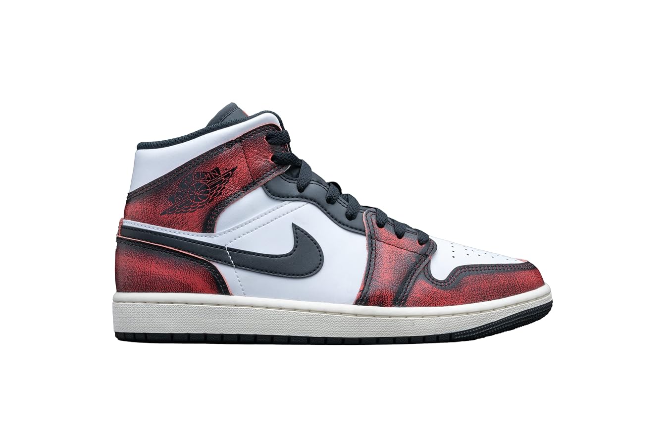 Amazon.com | NIKE AIR Jordan 1 MID SE, Black/Infrared 23, 9.5 US [DV9565 006],  Kleur as Surgical Photo | Basketball