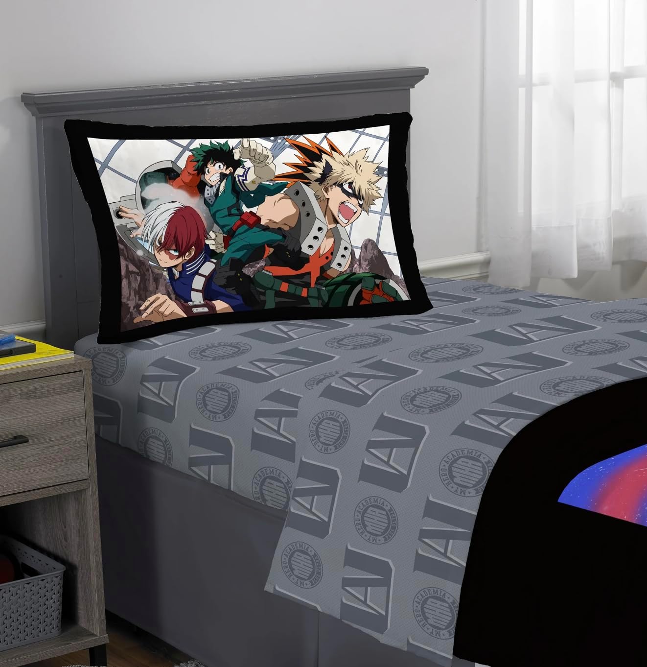 Jay Franco My Hero Academia Anime Full Comforter Set - 5 Piece Bedding Includes Sheet Set & Pillow Covers