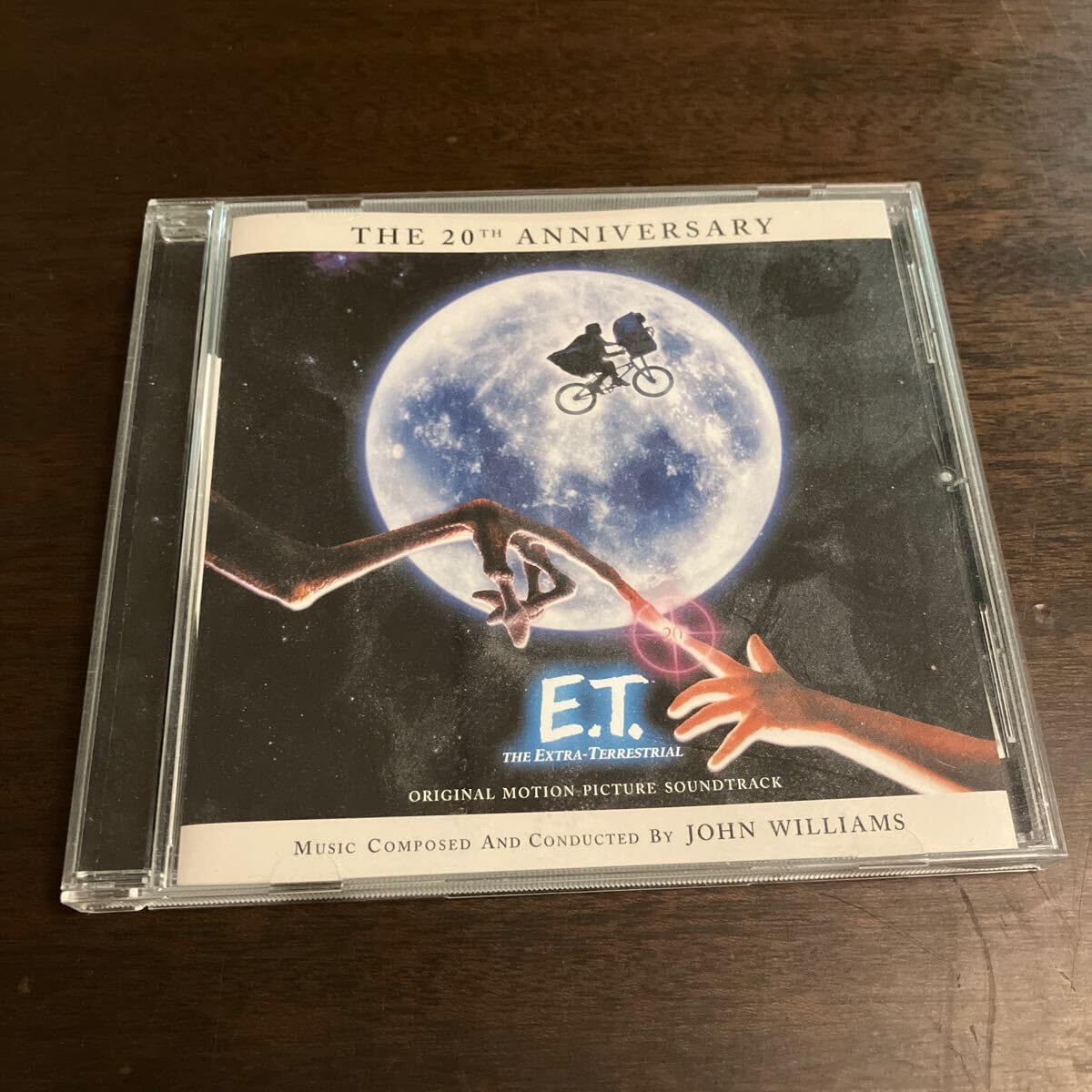 Amazon.co.jp: 映画 サントラCD 「E.T.20周年アニヴァーサリー特別版 