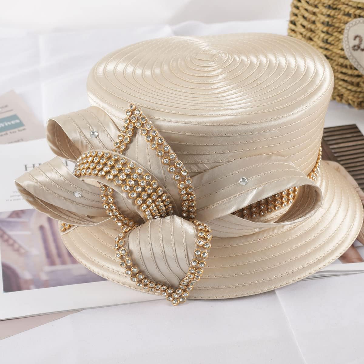 Women Derby Church Dress Cloche Hat Fascinator Floral Tea Party Wedding Bucket Hat S052
