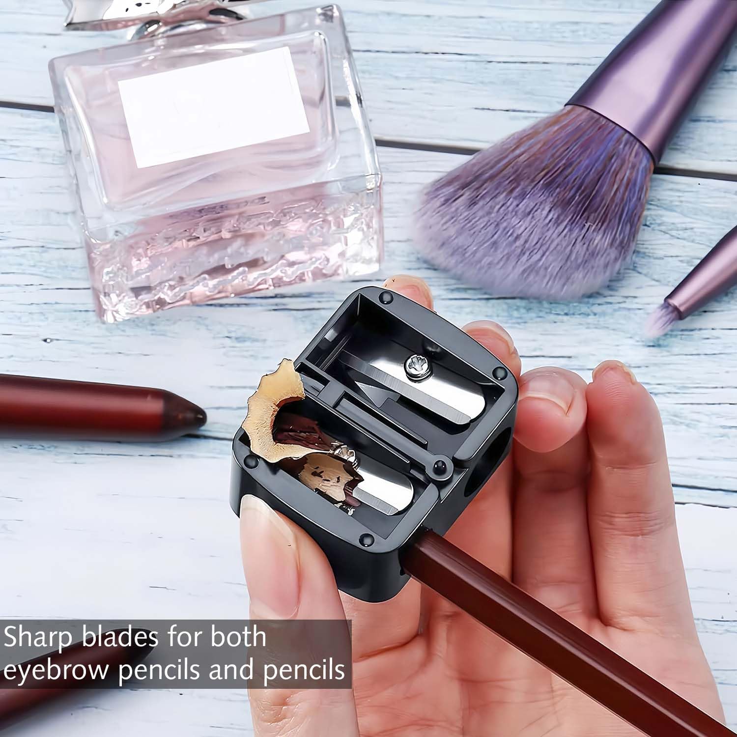 Lot de 2 taille-crayons de maquillage universels – Taille-crayon de précision pour khôl, eyeliner, rouge à lèvres et crayons à sourcils – Avec lames tranchantes, maniable pour les voyages