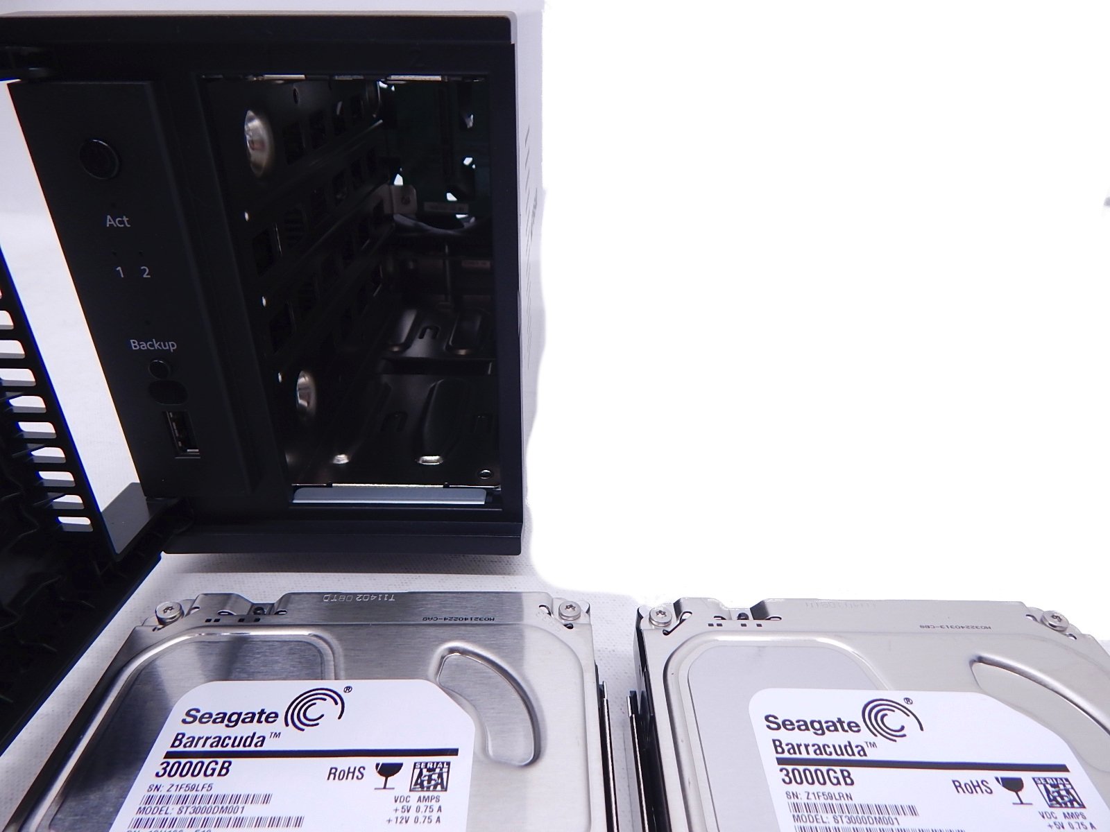 NETGEAR ReadyNAS 102 6TB (2 x 3TB) 2-Bay Network Attached Storage