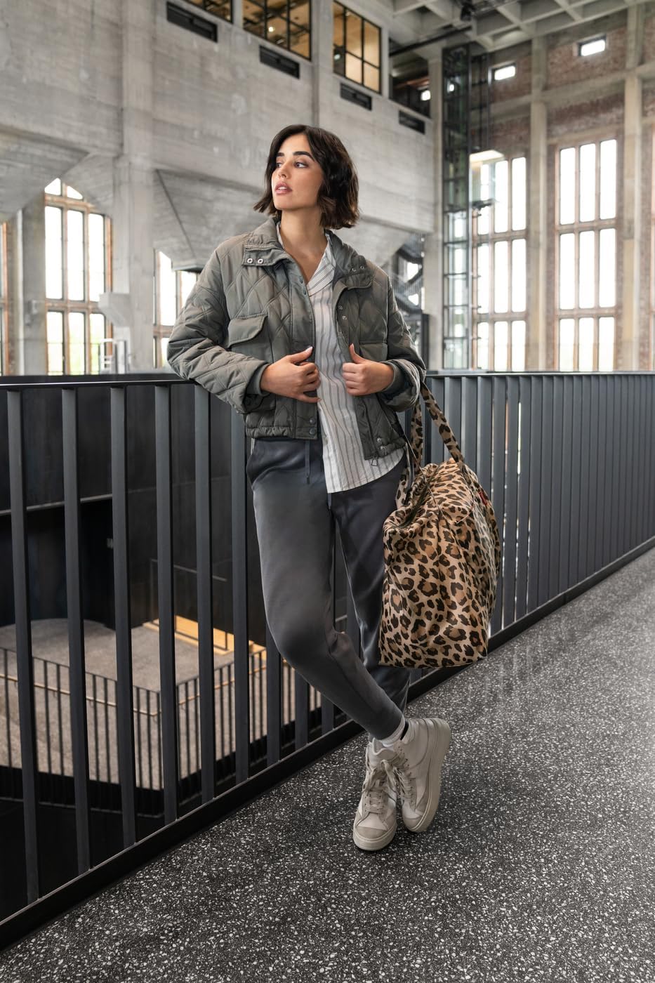 reisenthel mini maxi travelbag drak blue- faltbare Reisetasche, praktisch und kompakt, sehr leicht und widerstandsfähig