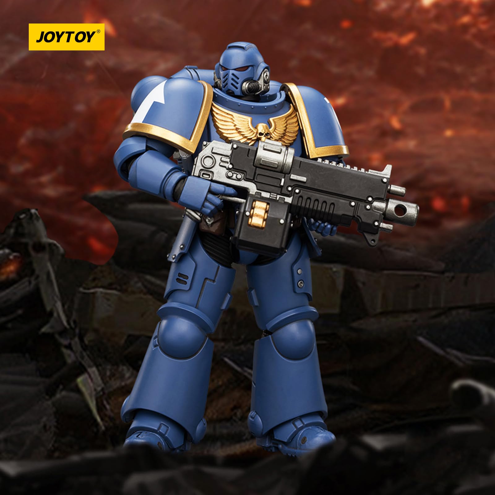 JOYTOY Warhammer 40k Ultramarines Intercesor con rifle de perno, pistola de perno y espada de cadena 1/18, figura de acción para coleccionar y mostrar modelo