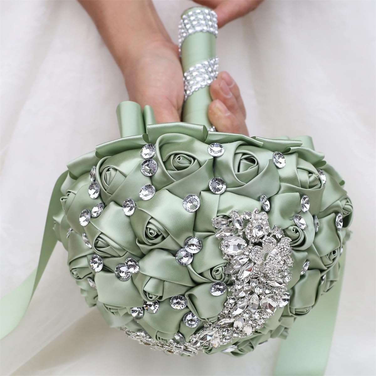 Bridal Wedding Bouquet Round Holding Bouquet Throw Toss Artificial Rose Flower Bunch for Bride Bridesmaid Wedding Quinceanera(Sage Green, 7.1")