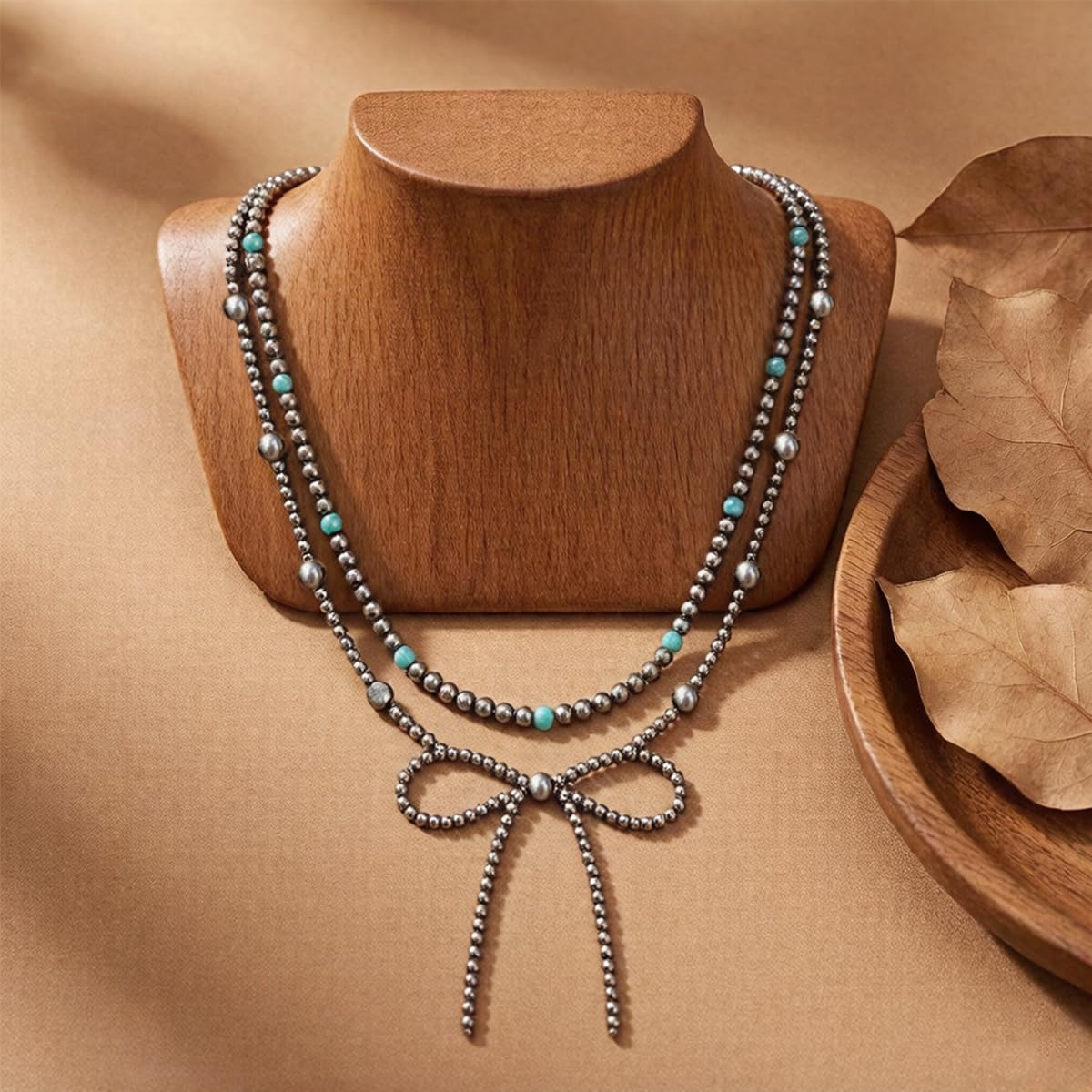 Layered Navajo Pearls Necklace with Western Pendant Necklaces for Women Retro Tribe Western Fashion Accessories