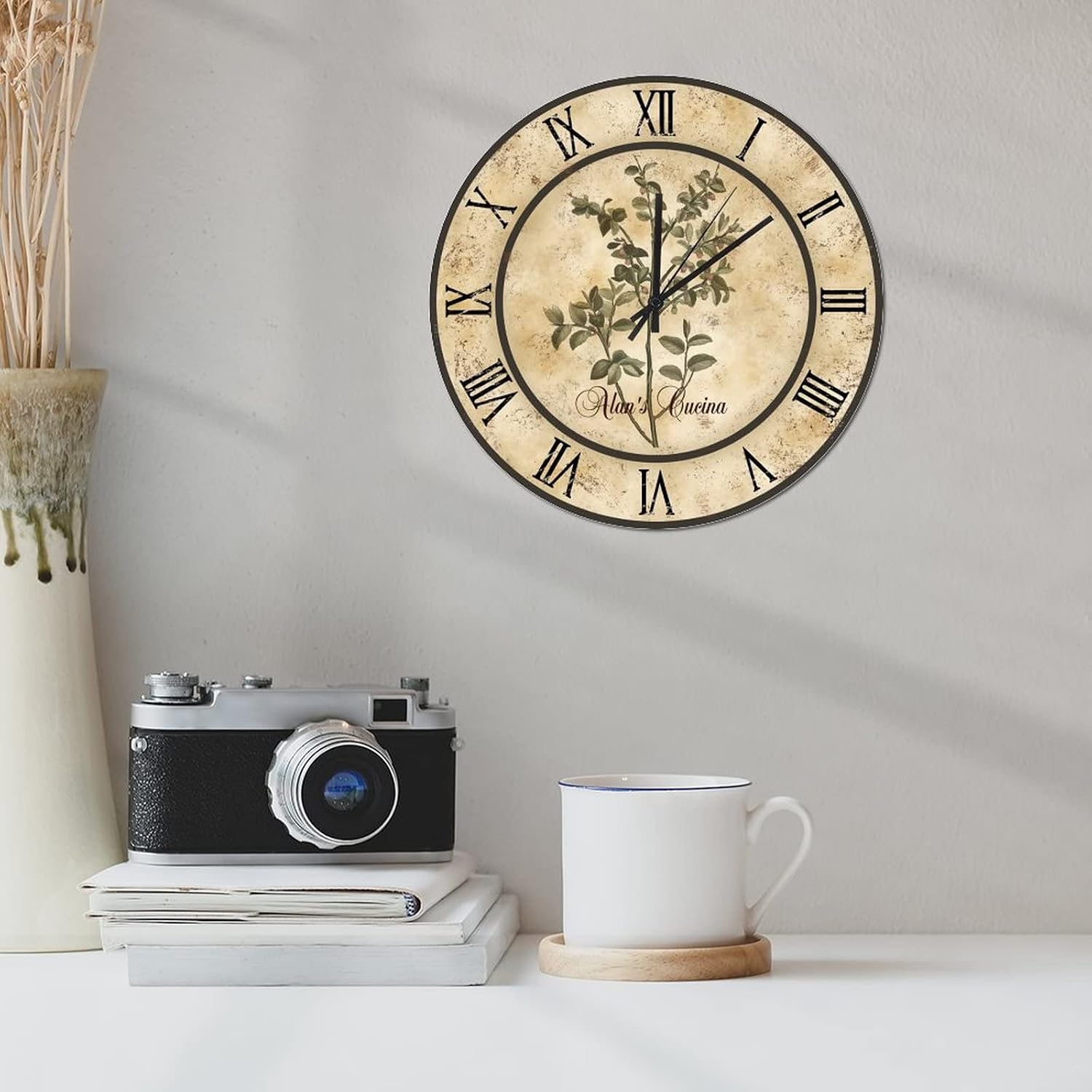Raspberry Cucina Personalized Wooden Wall Clock Farmers Market Fruit Round Wall Clock Non-Ticking Quartz Battery Operated 10 inch Classic Farmhouse Wall Clock Decoration for Home Living Room Bedroom