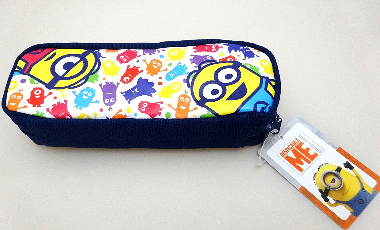 Amazon Co Jp ミニオン ペンケース 筆箱 ポーチ Usj 限定 公式 グッズ カラフル ミニオンズ おもちゃ