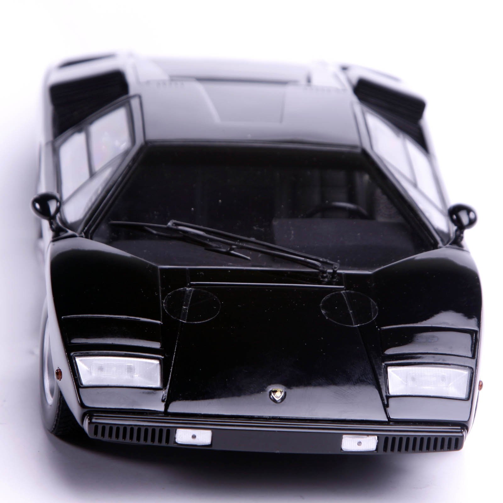 京商 1/18 ランボルギーニ カウンタックLP400S ヨドバシ.com - 京商 KYOSHO 1/18 ランボルギーニ カウンタック LP400