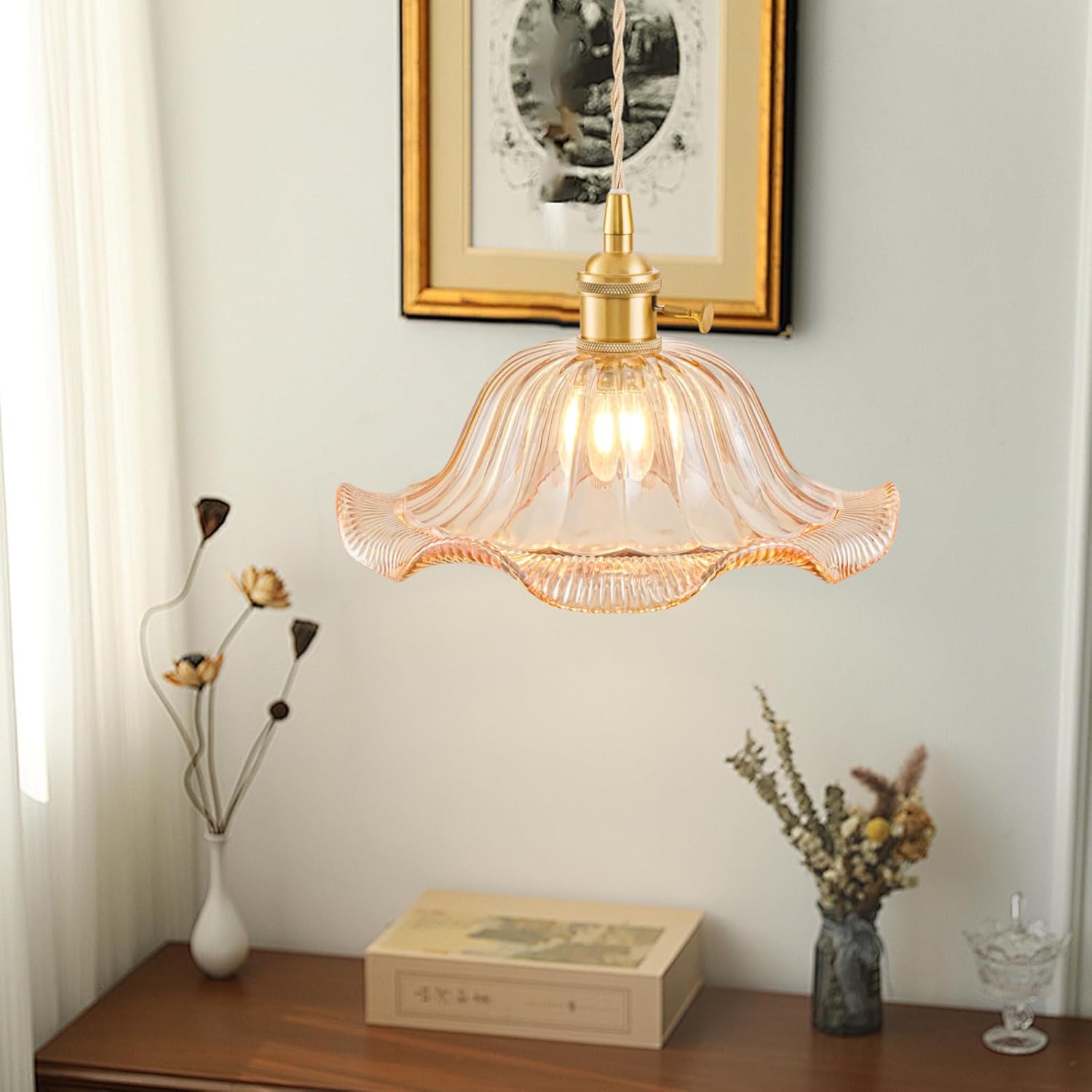 Vintage Pendant Lights Kitchen Island, Adjustable Brass Pendant Light Fixtures with Amber Lily Glass Lampshade, Gold Kitchen Pendant Lighting Over Island, Pendant Light for Dining Room Hallway